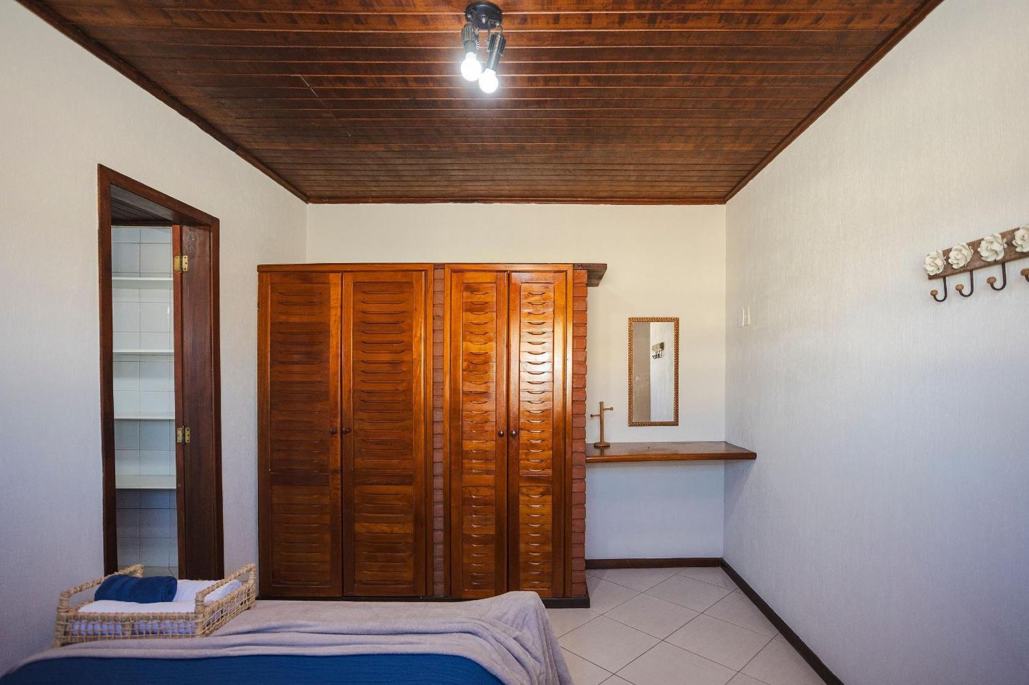 Casa C/ Piscina E Garagem Em | Vg 05 *